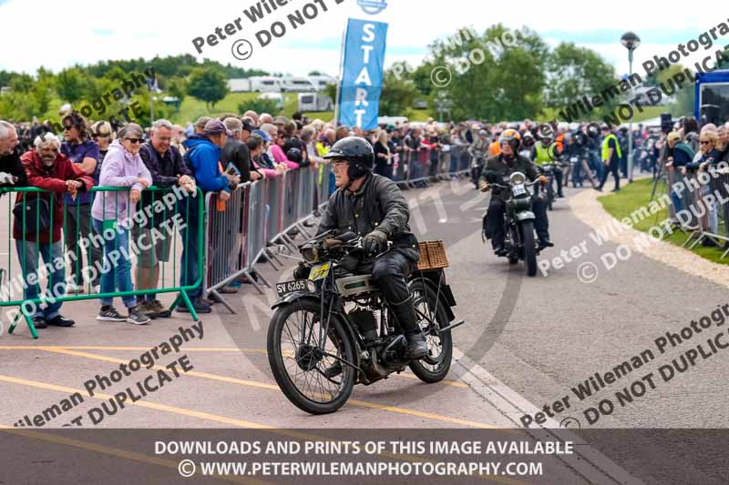 Vintage motorcycle club;eventdigitalimages;no limits trackdays;peter wileman photography;vintage motocycles;vmcc banbury run photographs